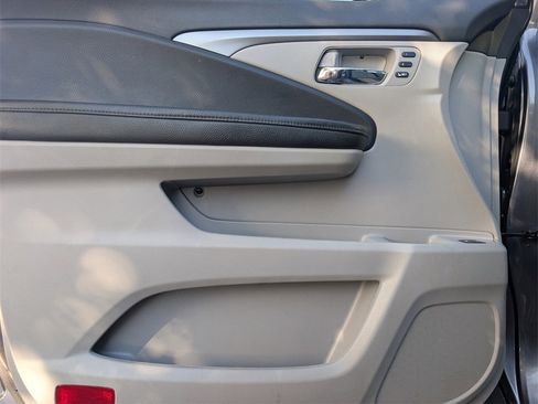 Used 2019 Honda Pilot EX-L image 12