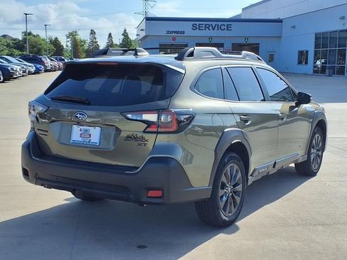 Certified 2025 Subaru Outback Onyx Edition XT AWD/4WD image 4