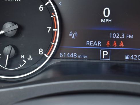 Used 2024 Nissan Altima 2.5 SV FWD image 29