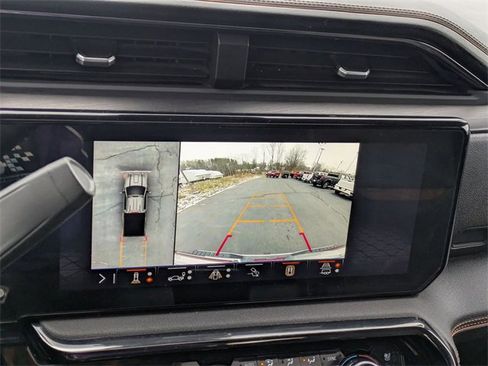 Used 2024 GMC Sierra 2500 AT4 w/ AT4 Premium Plus Package image 22