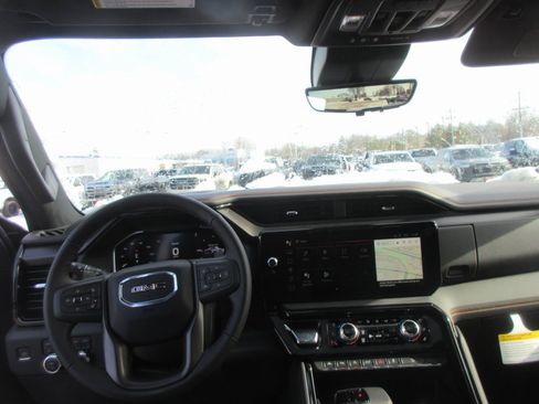 New 2026 GMC Sierra 1500 AT4 w/ AT4 Premium Package image 17