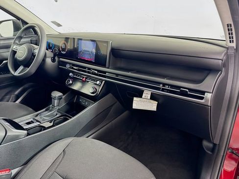 Certified 2025 Hyundai Tucson SEL image 11