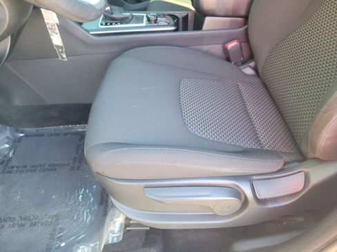 Used 2023 Kia Sportage LX AWD/4WD image 21