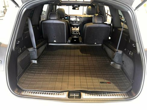 Used 2023 Mercedes-Benz GLS 580 4MATIC image 25