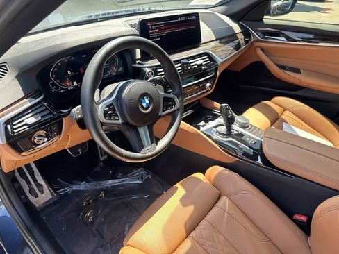 Used 2023 BMW 530i w/ M Sport Package RWD image 13