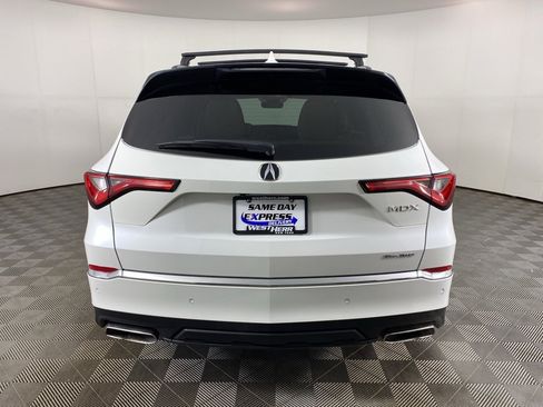 Used 2022 Acura MDX SH-AWD w/ Technology Package image 8