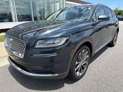 Used 2023 Lincoln Nautilus Reserve FWD image 11