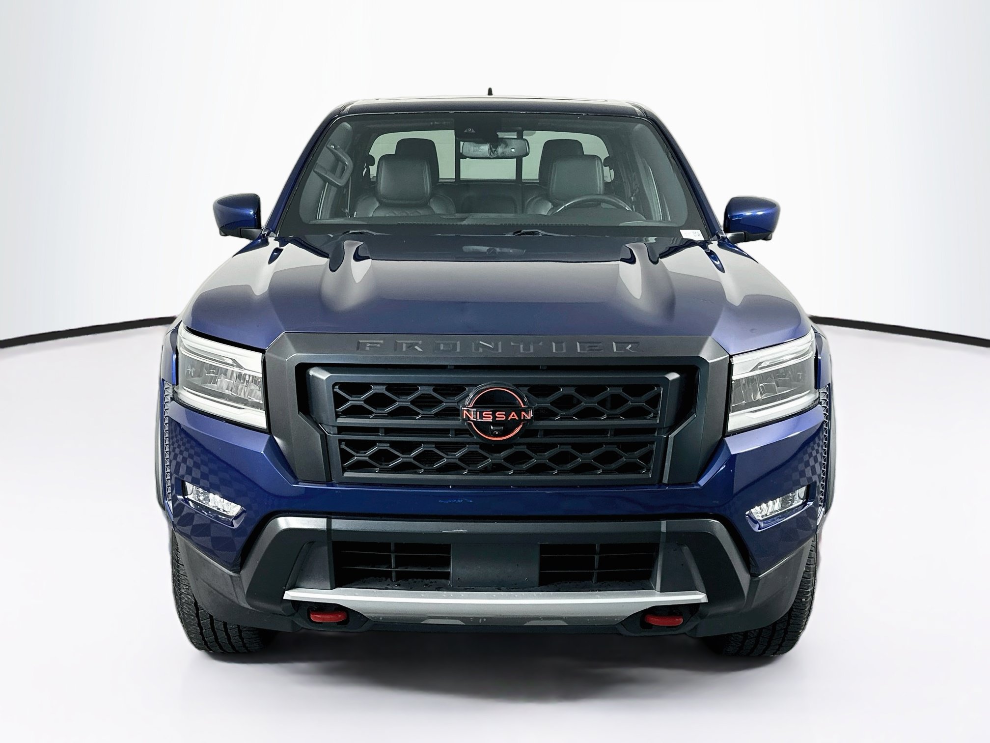 Used 2022 Nissan Frontier Pro-X w/ Pro-X Premium Package RWD image 2