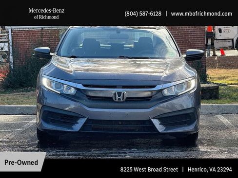 Used 2018 Honda Civic EX image 10