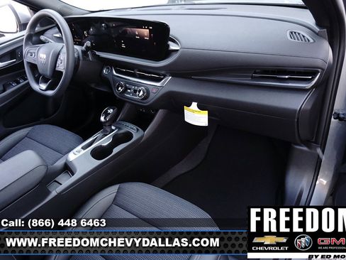 New 2026 Buick Envista Preferred image 12