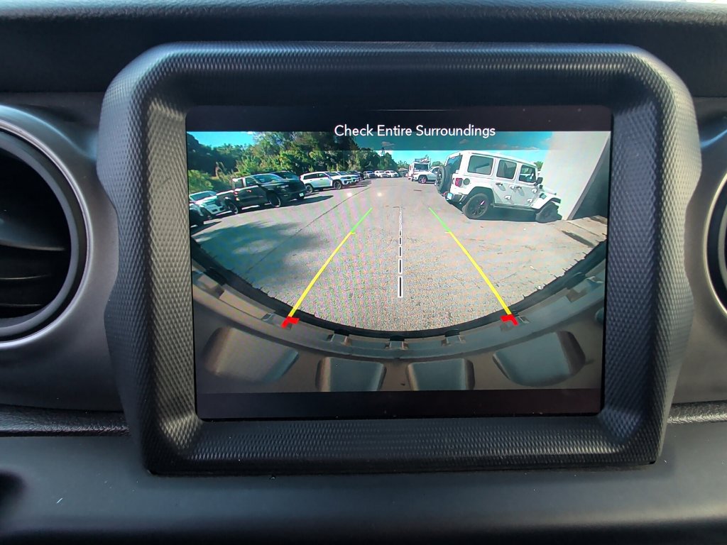 Used 2021 Jeep Wrangler Unlimited Sport AWD/4WD image 22