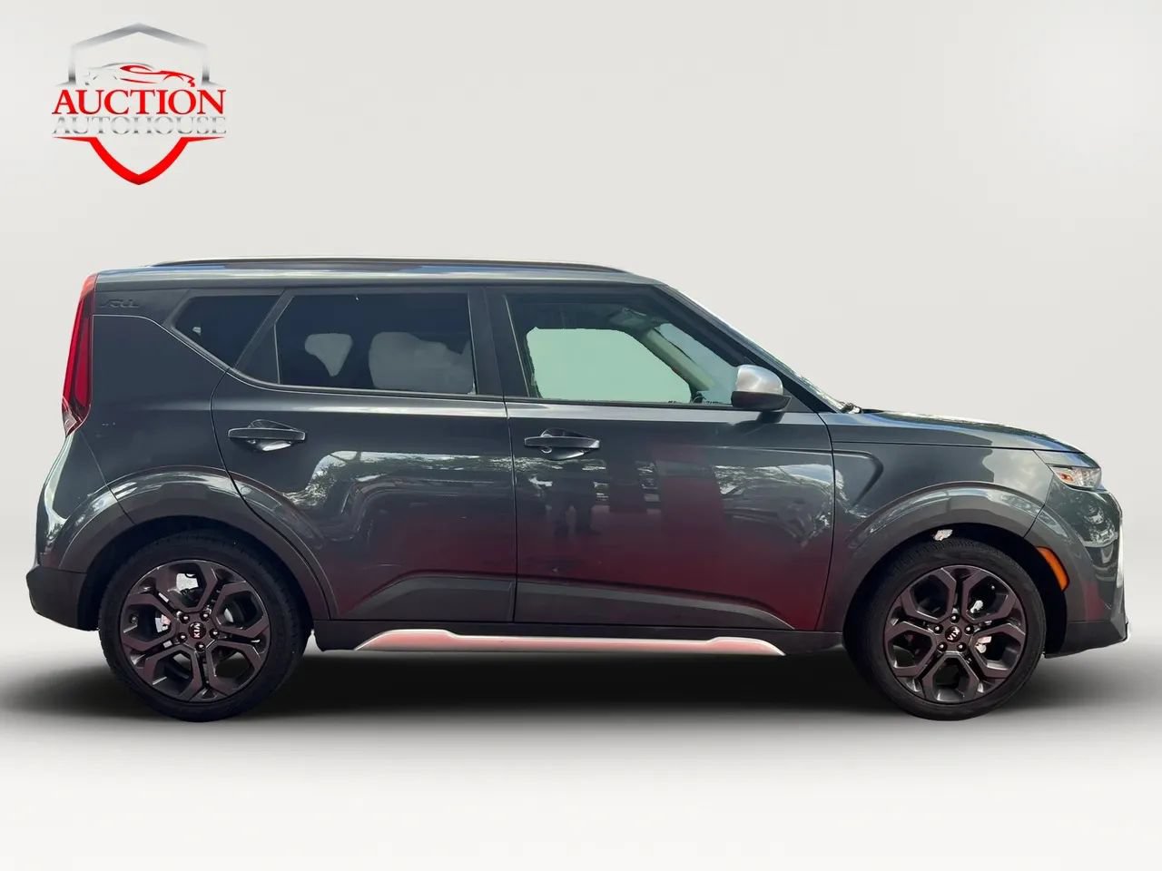 Used 2020 Kia Soul X-Line FWD image 4