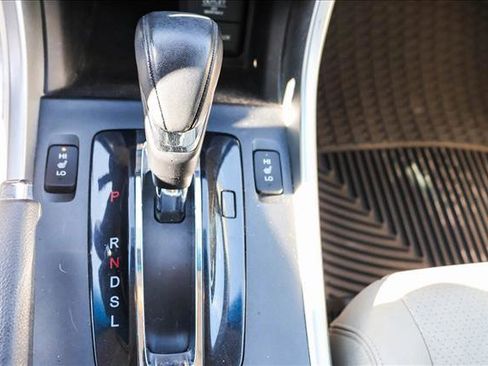 Used 2013 Honda Accord EX-L image 19