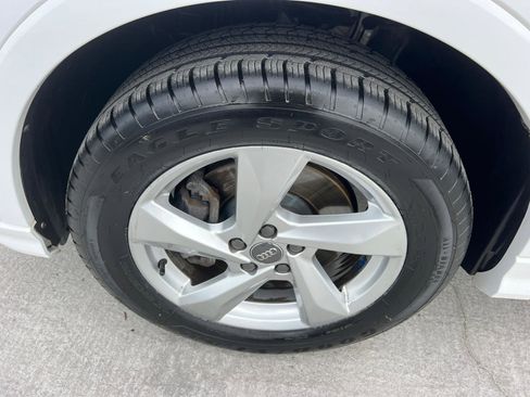 Used 2020 Audi Q3 2.0T Premium w/ Convenience Package image 11