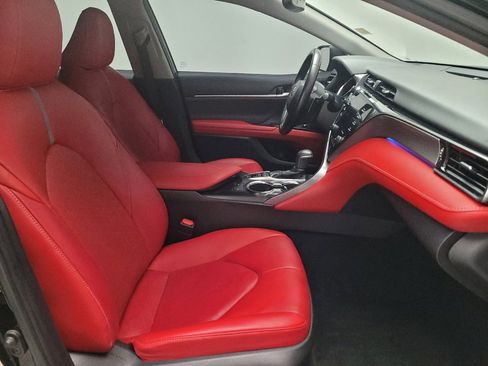 Used 2019 Toyota Camry XSE w/ Carpet Mat Package image 21