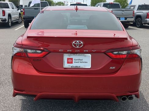 Used 2021 Toyota Camry SE image 14