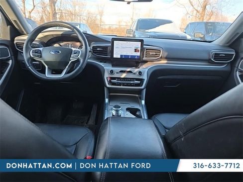 Used 2023 Ford Explorer XLT w/ Equipment Group 202A image 2