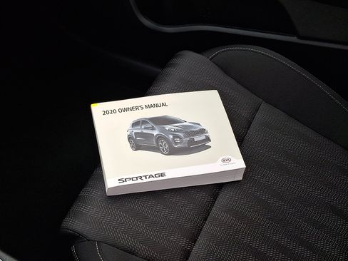 Used 2020 Kia Sportage LX AWD/4WD image 26