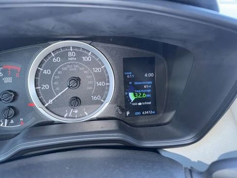 Used 2022 Toyota Corolla LE image 10