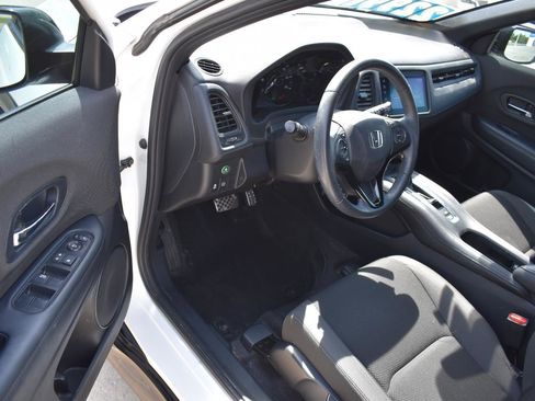 Used 2022 Honda HR-V Sport image 16