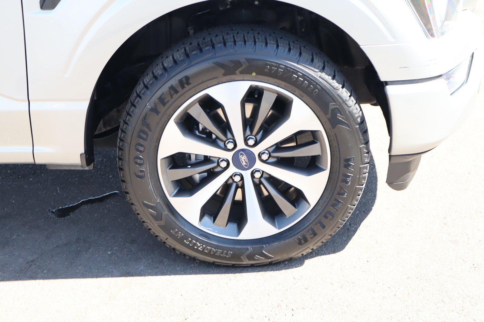 Used 2023 Ford F150 XL w/ STX Appearance Package RWD image 10