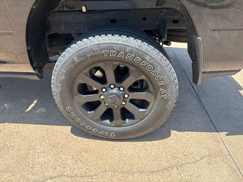 Used 2023 RAM 2500 Laramie AWD/4WD image 12