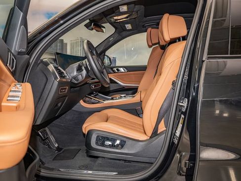 Certified 2025 BMW X7 xDrive40i w/ M Sport Package AWD/4WD image 20