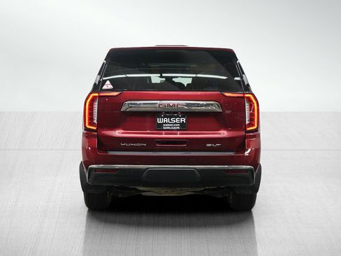 Used 2022 GMC Yukon SLT w/ SLT Premium Package AWD/4WD image 4