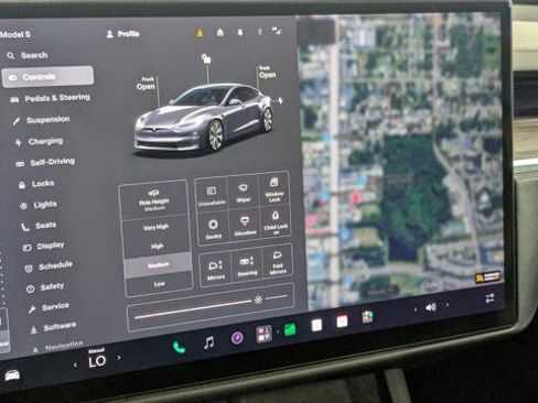 Used 2021 Tesla Model S AWD/4WD image 29