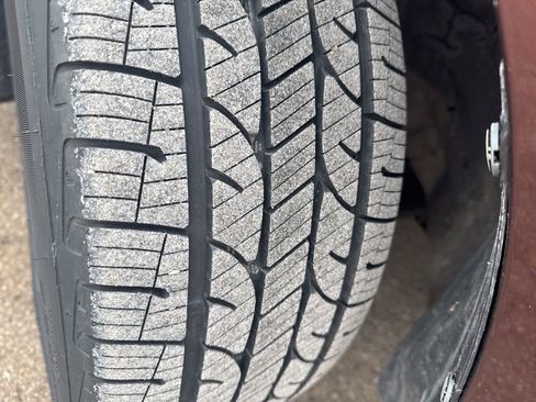 Used 2012 Ford Fusion SEL image 18