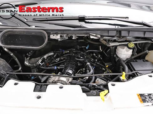 Used 2023 Ford Transit 350 XLT RWD image 7