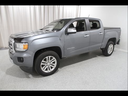 Used 2020 GMC Canyon SLT w/ Driver Alert Package AWD/4WD image 3