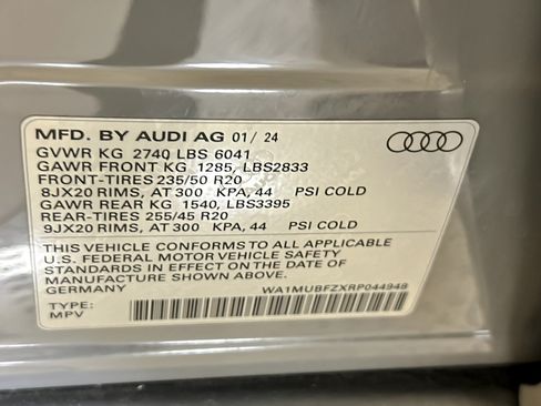 Certified 2024 Audi Q4 e-tron Prestige w/ Black Optic Package AWD/4WD image 27