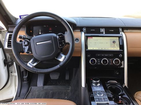 Used 2019 Land Rover Discovery HSE Luxury AWD/4WD image 9