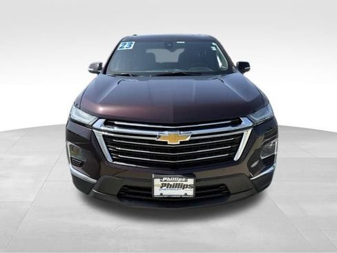 Used 2023 Chevrolet Traverse LT w/ LPO, Floor Liner Package AWD/4WD image 2