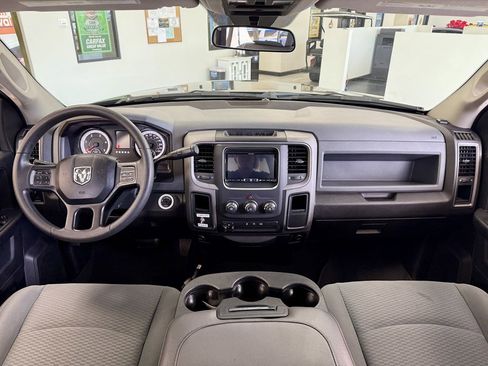 Used 2018 RAM 2500 Tradesman w/ Chrome Appearance Group RWD image 10