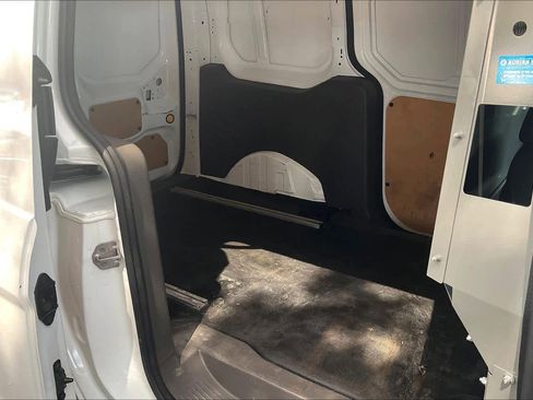 Used 2022 Ford Transit Connect XLT FWD image 18