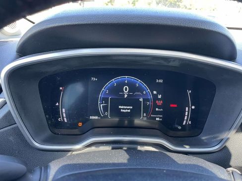 Used 2023 Toyota Corolla Cross XLE image 35