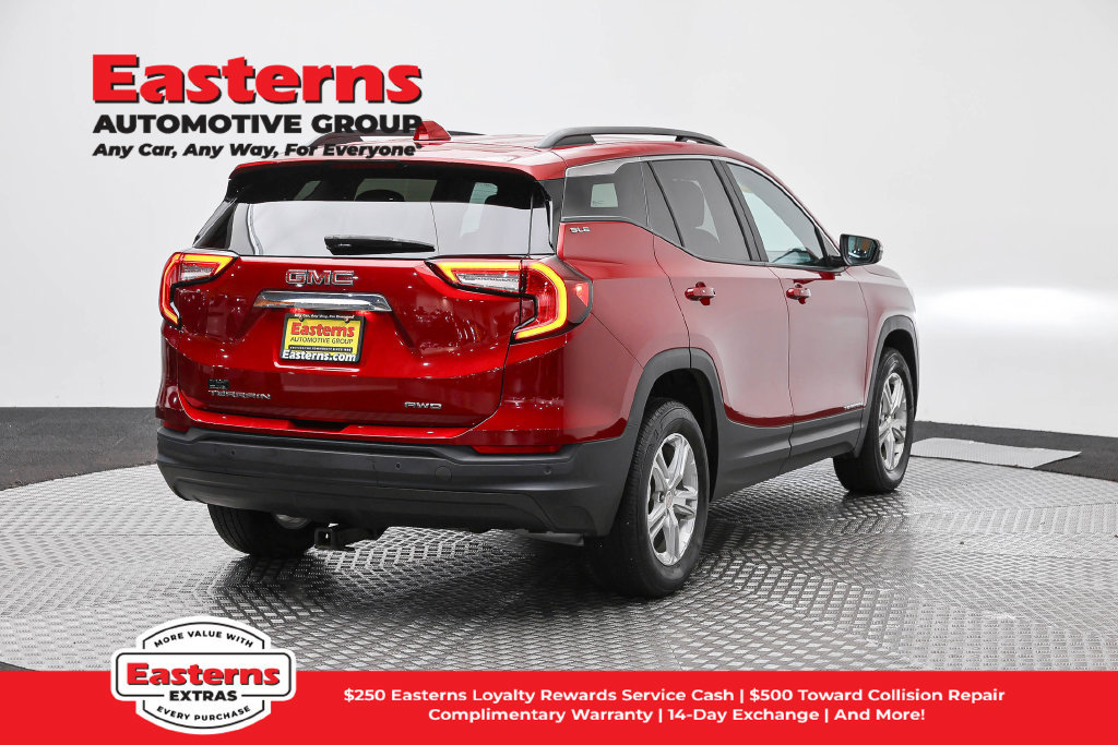 Used 2023 GMC Terrain SLE w/ Driver Convenience Package AWD/4WD image 6
