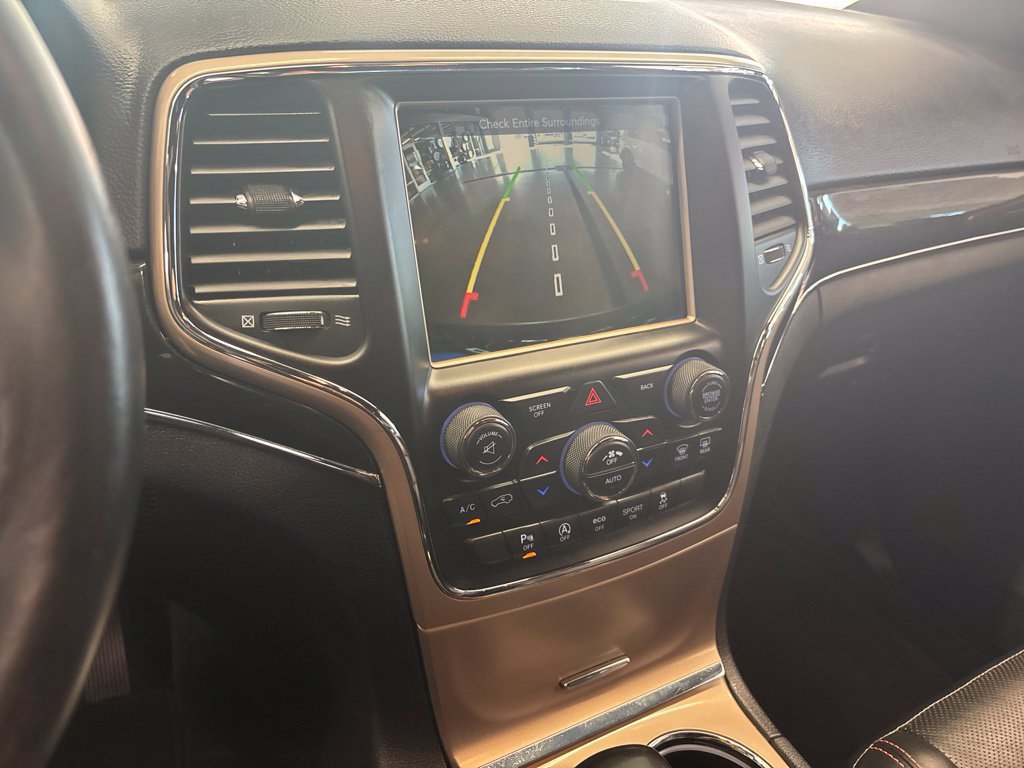 Used 2017 Jeep Grand Cherokee Limited 75th Anniversary AWD/4WD image 10