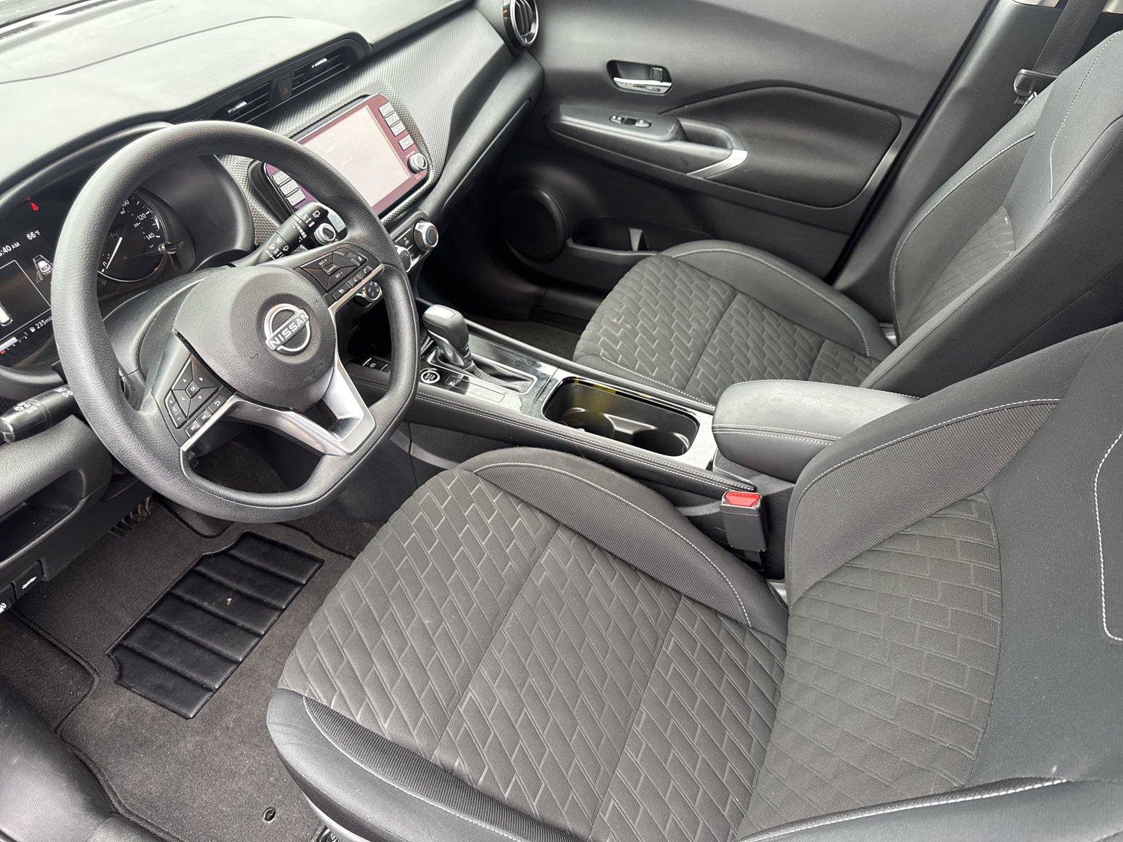 Used 2023 Nissan Kicks SV FWD image 9