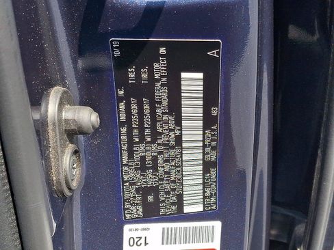Used 2020 Toyota Sienna XLE Premium w/ Carpet Mat Package FWD image 24