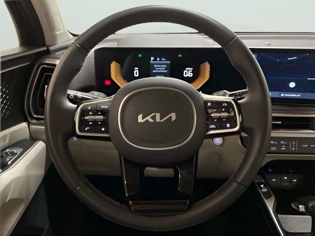 Used 2025 Kia Sorento S AWD/4WD image 13