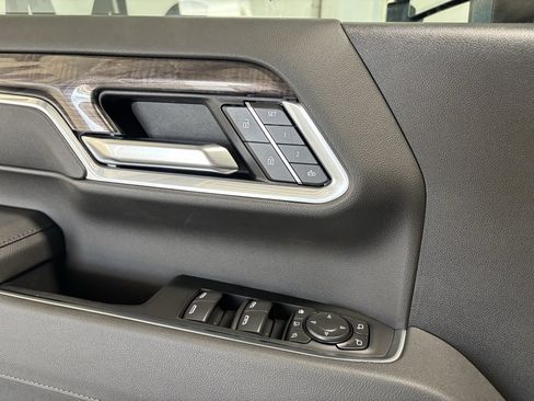 New 2026 Chevrolet Silverado 2500 LTZ w/ LTZ Convenience Package image 11