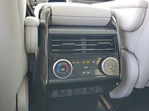 Certified 2024 Land Rover Range Rover Sport SE AWD/4WD image 13