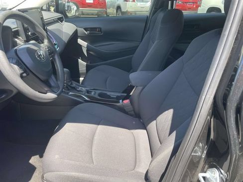 Used 2022 Toyota Corolla LE FWD image 15