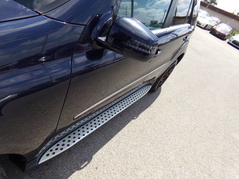 Used 2011 Mercedes-Benz ML 350 4MATIC image 33