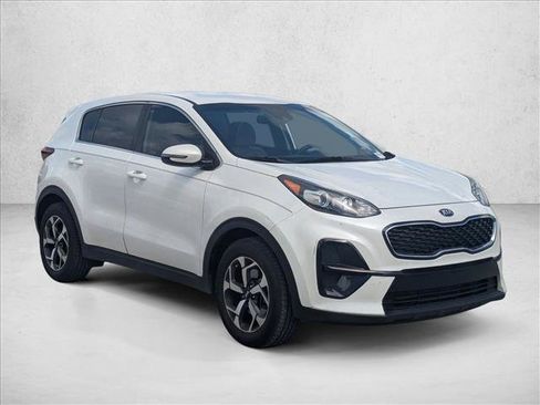 Used 2021 Kia Sportage LX w/ LX Fwd Popular Package image 3