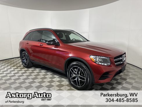 Used 2019 Mercedes-Benz GLC 300 4MATIC image 1