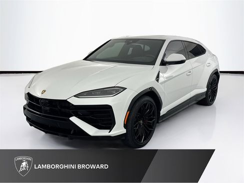 Used 2025 Lamborghini Urus SE image 1